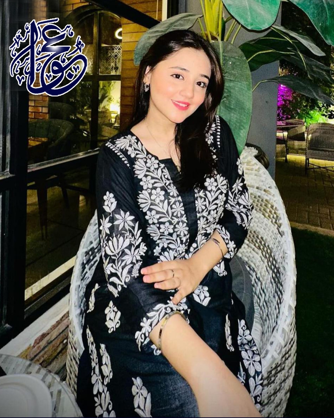 Embroidered Long Kurti - Image 3